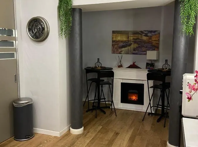 Vesu 2* 那不勒斯